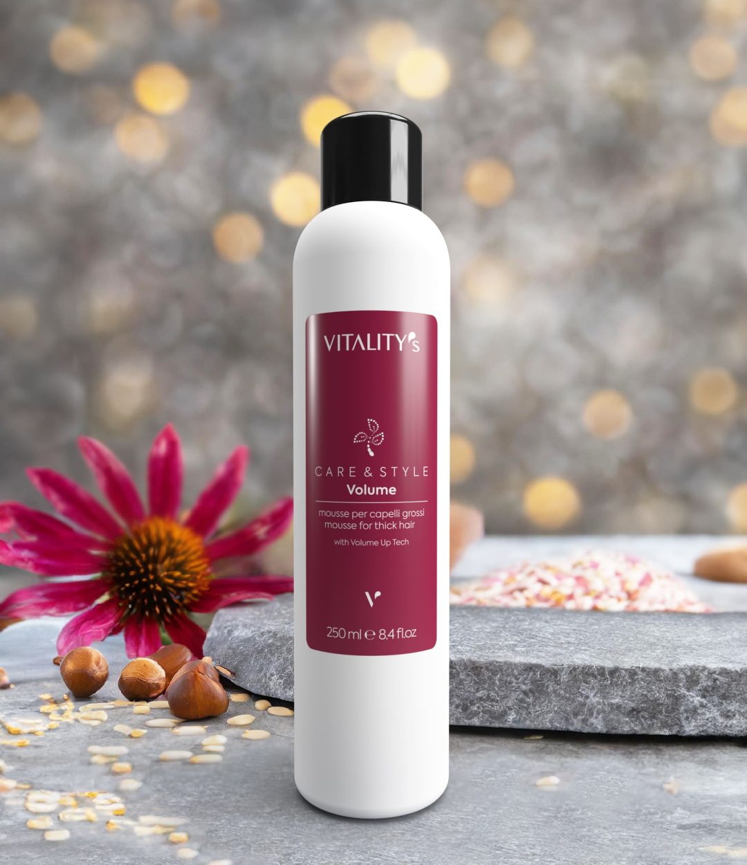 La Volume Mousse de Vitality's est un soin coiffant pour cheveux épais qui apporte du corps et une tenue durable grâce à la technologie Volume Up Tech.