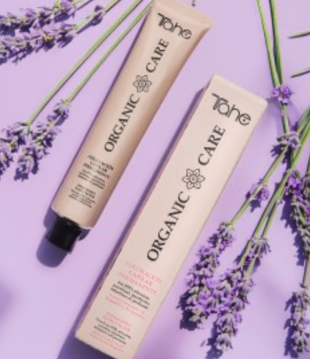 La coloration Organic Care, formulée à base d'ingrédients naturels et de lavande. Une couleur respectueuse qui prend soin de la fibre tout en révélant des reflets éclatants.